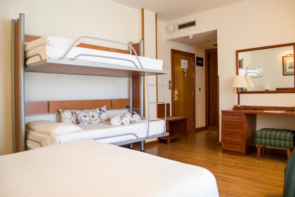 Hotel Zentral Rey Pelayo