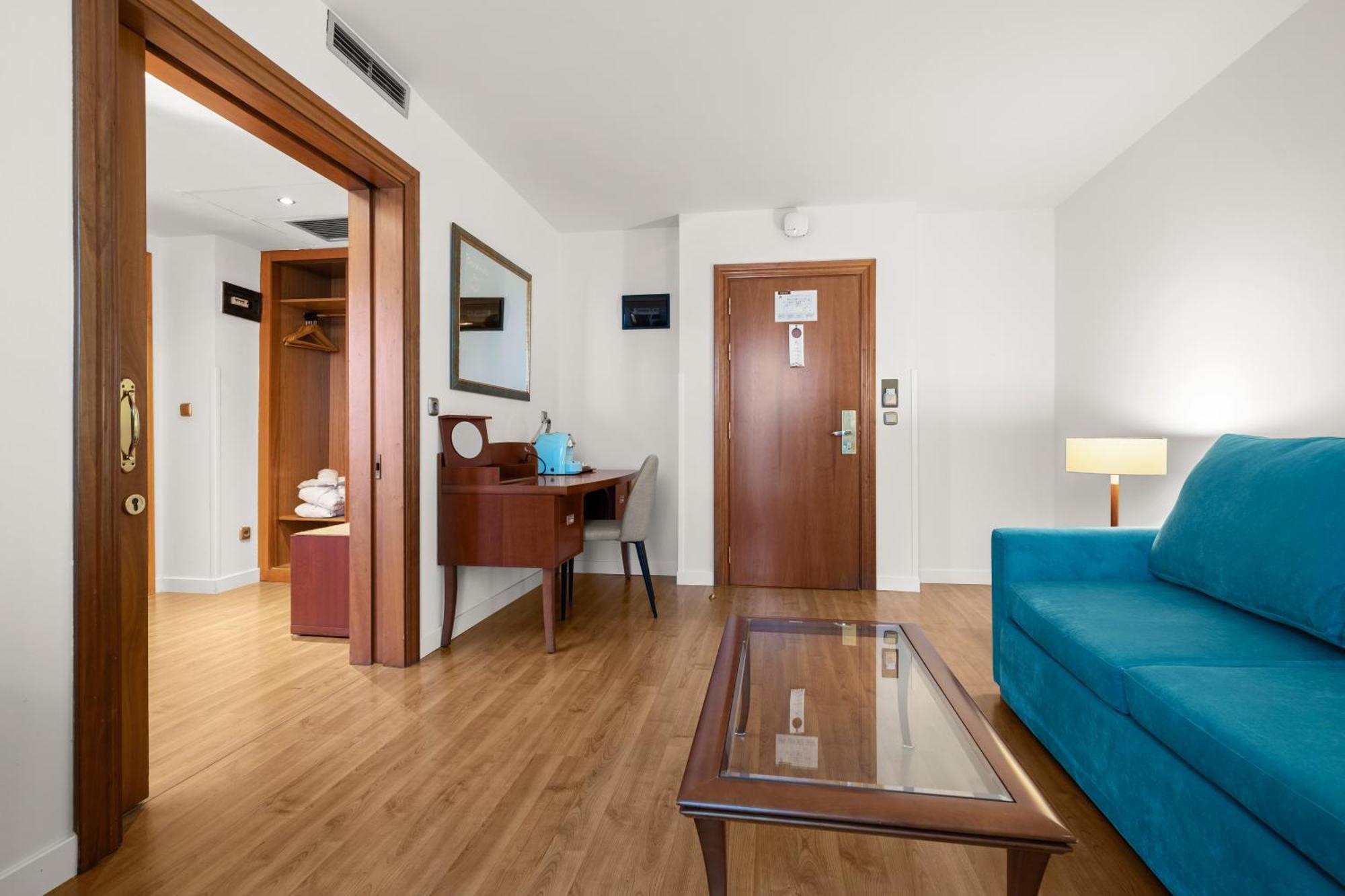 Zentral Rey Pelayo 4* Gijón