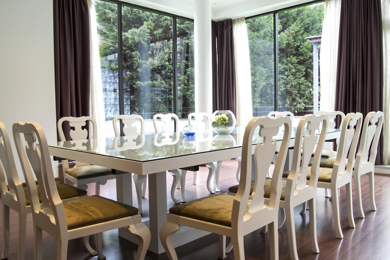 Hotel Zentral Rey Pelayo 4*